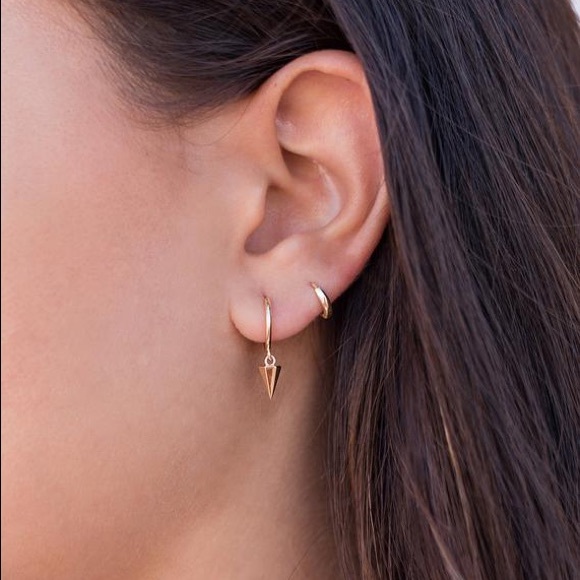 Last 1! Plain Gold Huggie Hoop Earrings - Picture 5 of 7